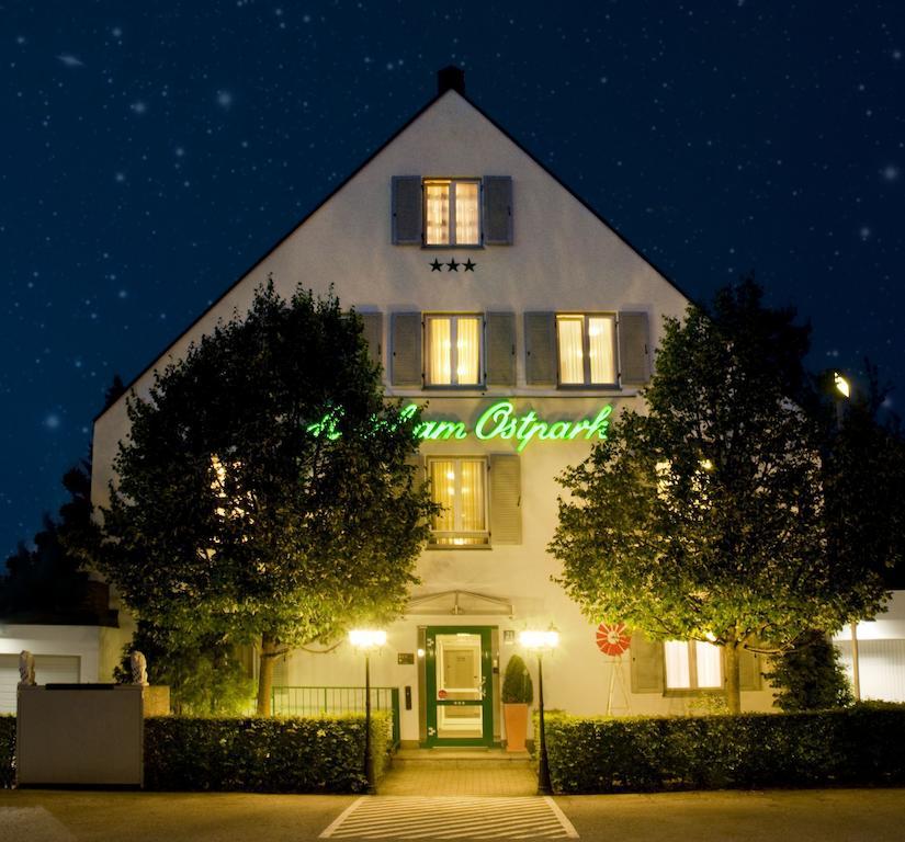 Hotel Am Ostpark Neubiberg Esterno foto